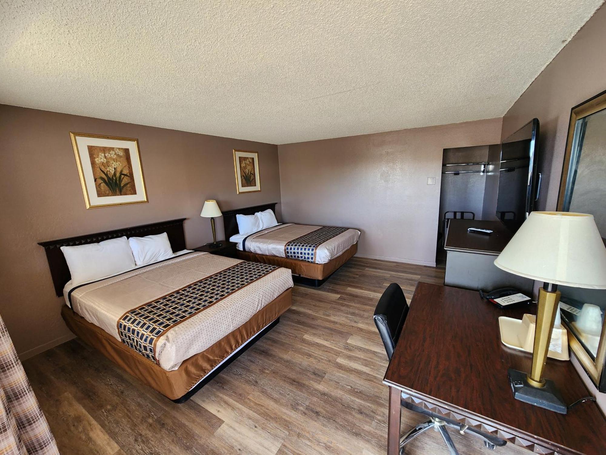 Satellite Inn Alamogordo Exterior photo